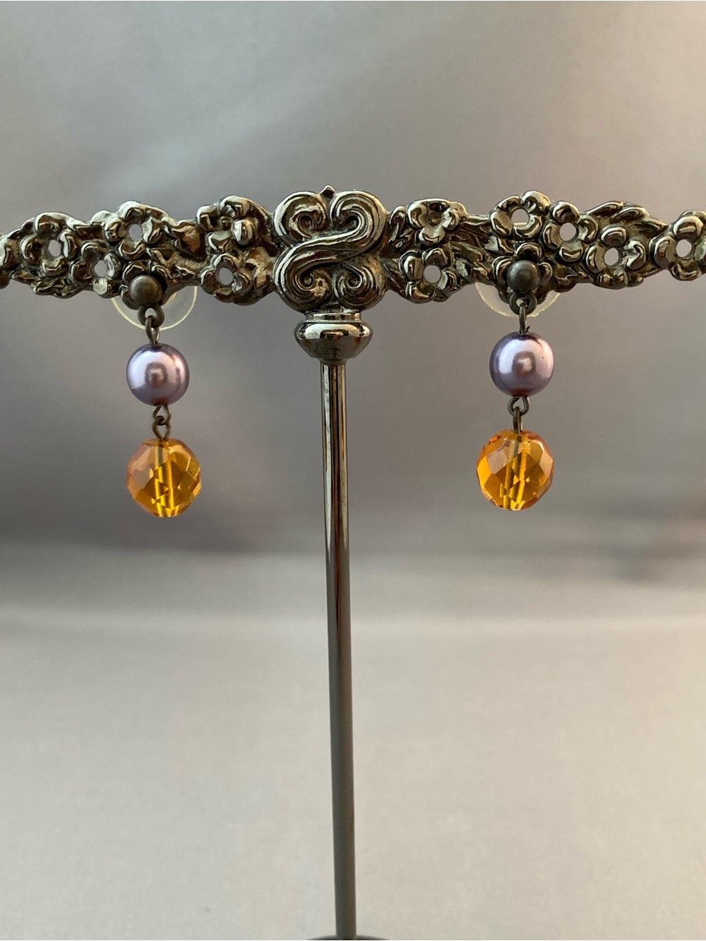 Pewter tone metal and beads dangle earrings